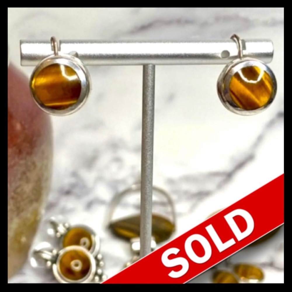 ❌❌SOLD❌❌ Round Tiger's Eye Earrings 925 Silver